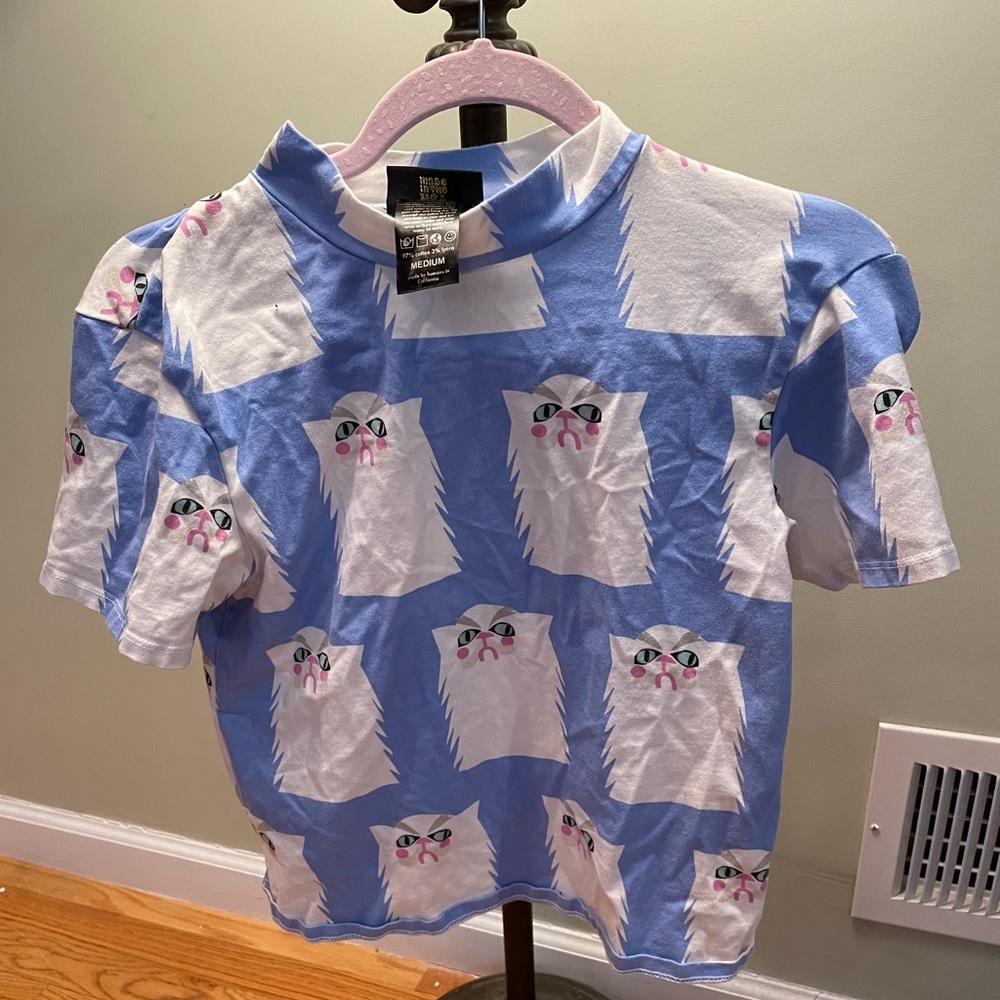 Grump cat mock neck tee